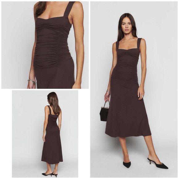 Reformation Dresses & Skirts - Reformation Suvi Knit Sweetheart Neckline Ruched Stretch Jersey Brown Midi Dress